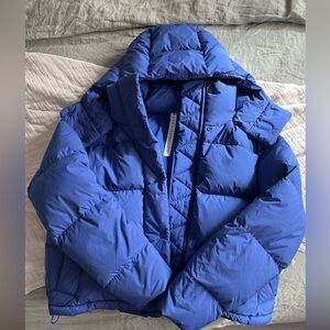 Lululemon cropped puffer